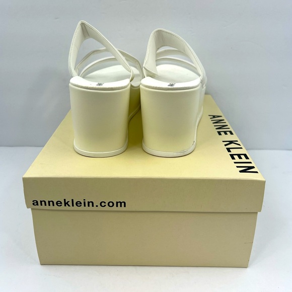 ANNE KLEIN, AKVAI WHITE SLIP ONS PLATFORM ELASTIC TOP WITH SUPER CUSHION SOLE9M - Picture 4 of 16